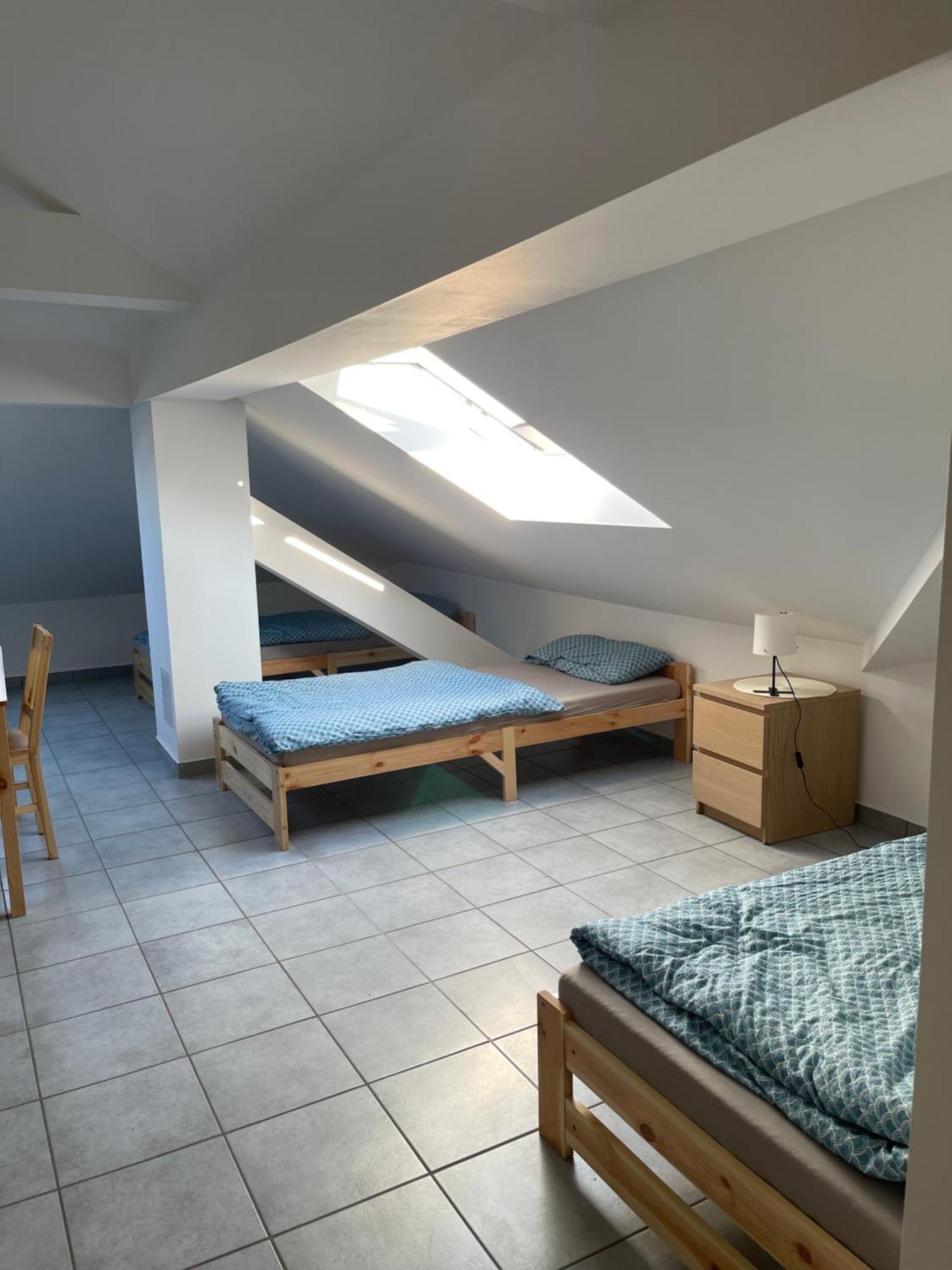Kavkaz Restaurant & Hotel Lohmar Buitenkant foto